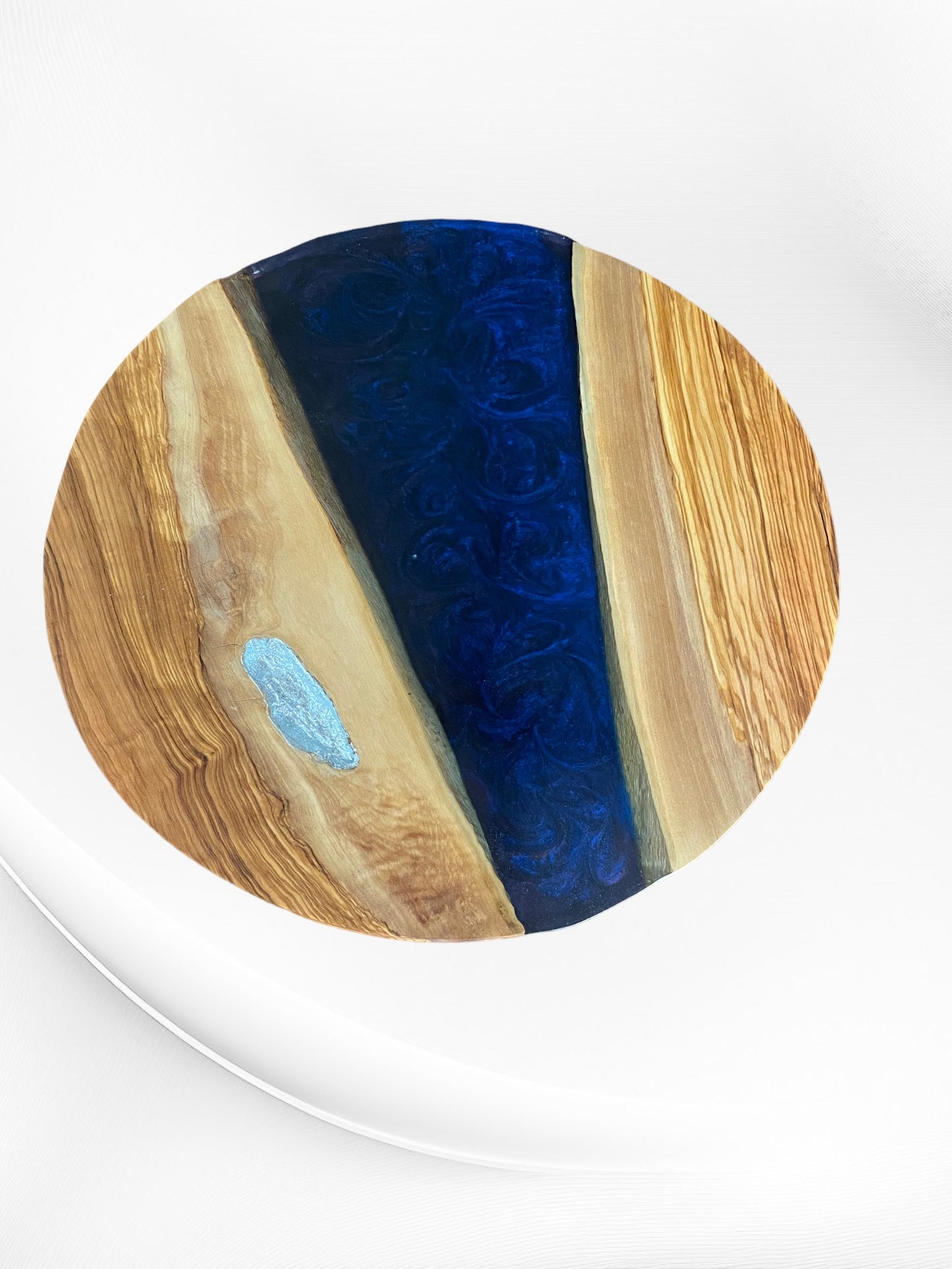 MADE TO ORDER- Round Charcuterie Board, Resin River Epoxy Serving Tray, Live Edge Board